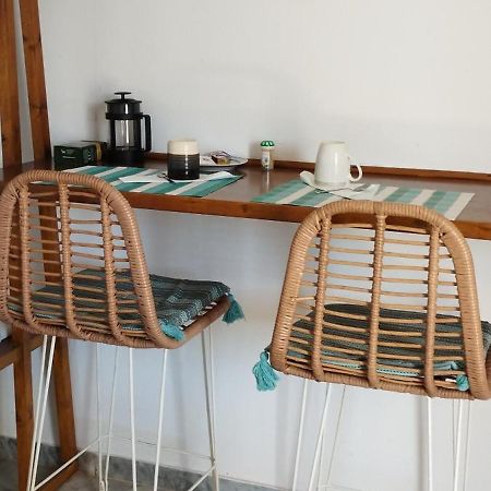 Παραθαλασσιο Στουντιο Μιχαλιας Sea View Studio Michalias Νουμερο 8 Agía Marína Exterior foto